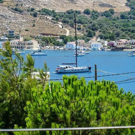 Irene Family Apartamento Symi